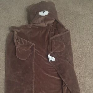 Brown Bear Hooded Blanket